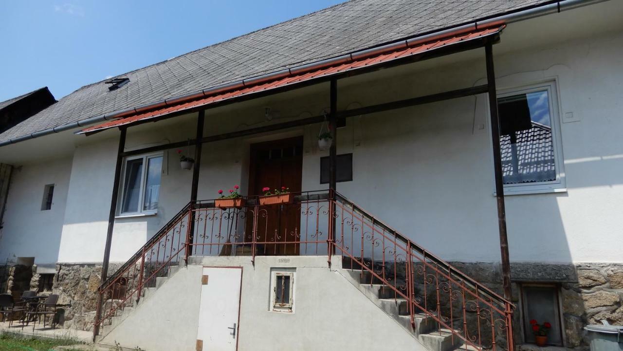 Chalupa U Benov Lúčky Esterno foto